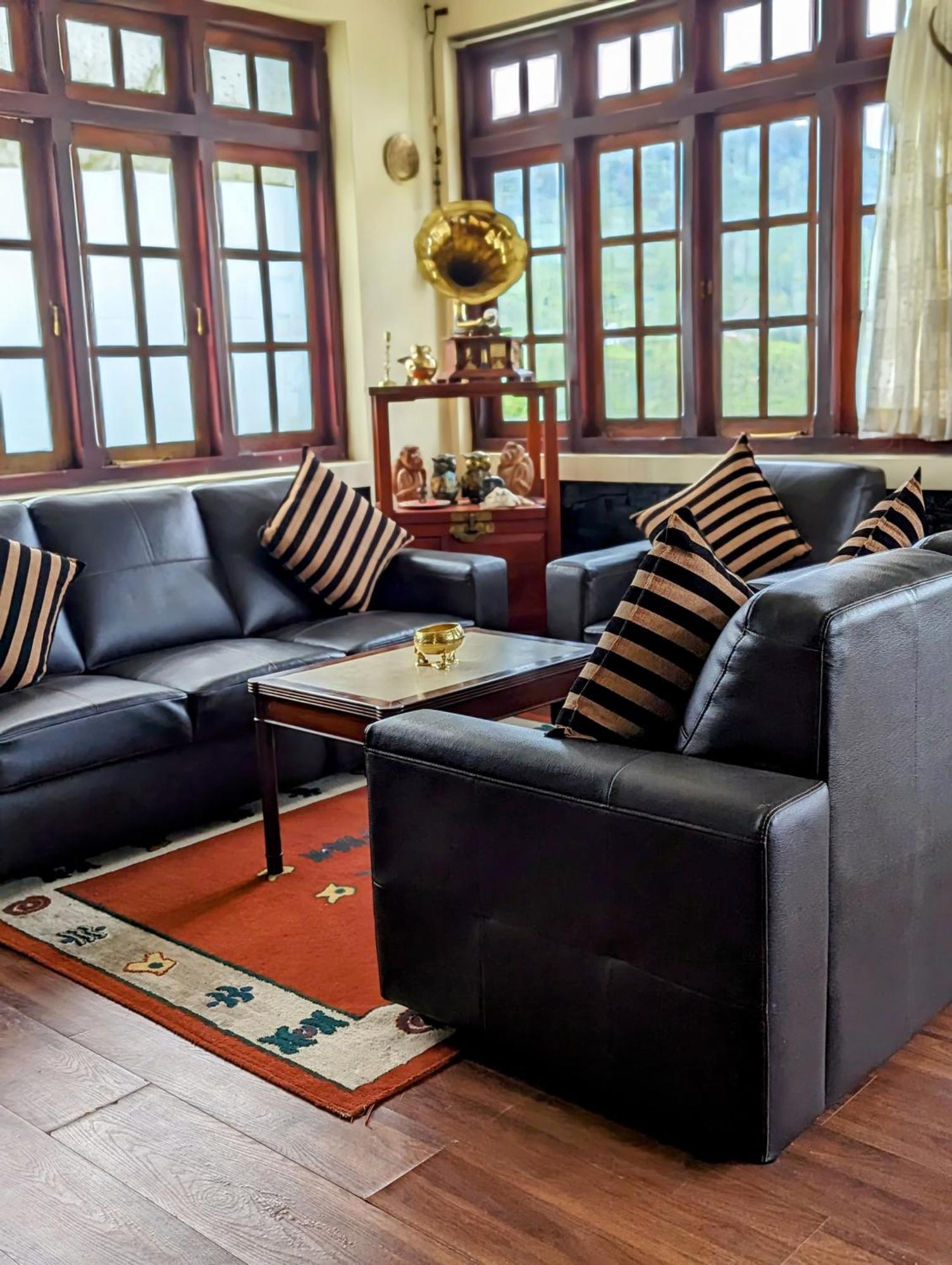 Hotel House Of Leisure Nuwara Eliya Exterior foto